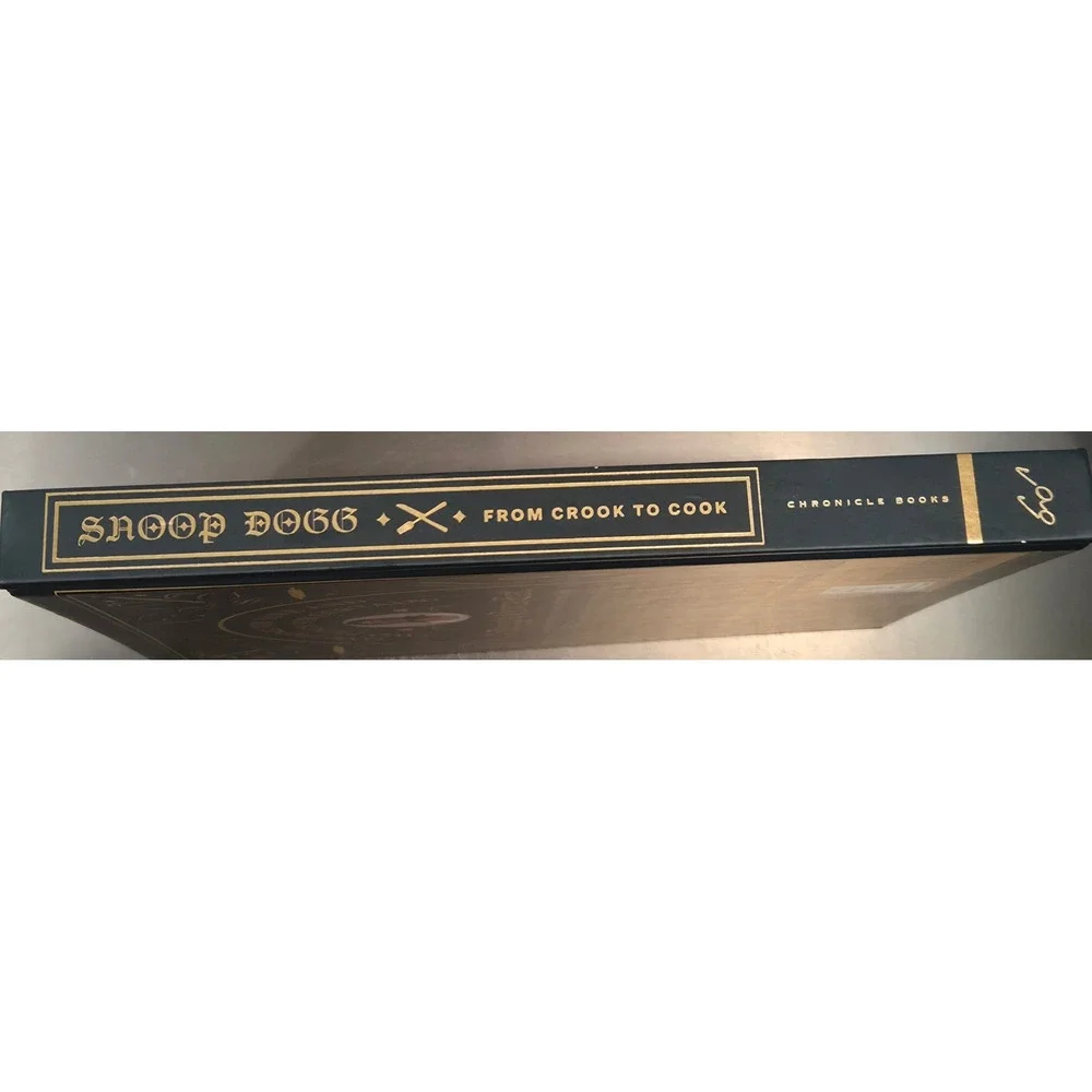 Snoop Dogg From Crook to Cook Cookbook Platinum Recipes Hardcover‎ 9781452179612